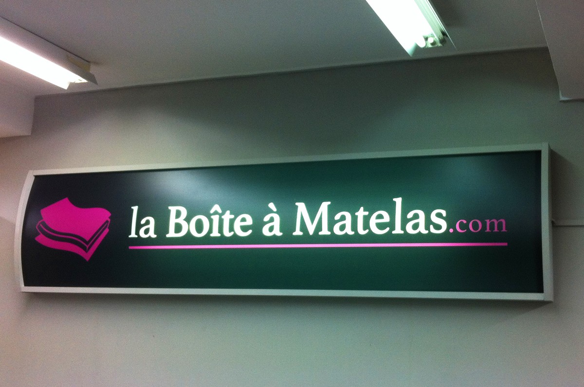 Panneau Plexiglas publicitaire - Impression Plaque Plexi transparent