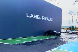 Pose 09 - Nouvelles façades en bâches pour Label Peaux
