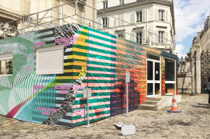 Pose 19 - Bache grand format posée sur Container